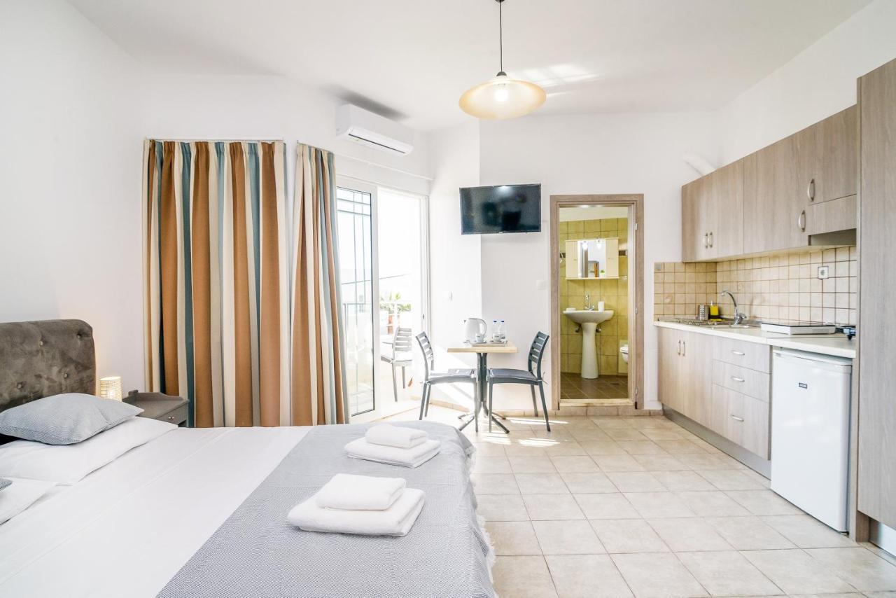 Kristina Stelios Apartment ปลาเตเนียส ภายนอก รูปภาพ